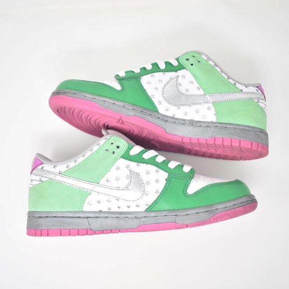 2008 Nike Dunk Low “Stars” - Picture 4 of 4